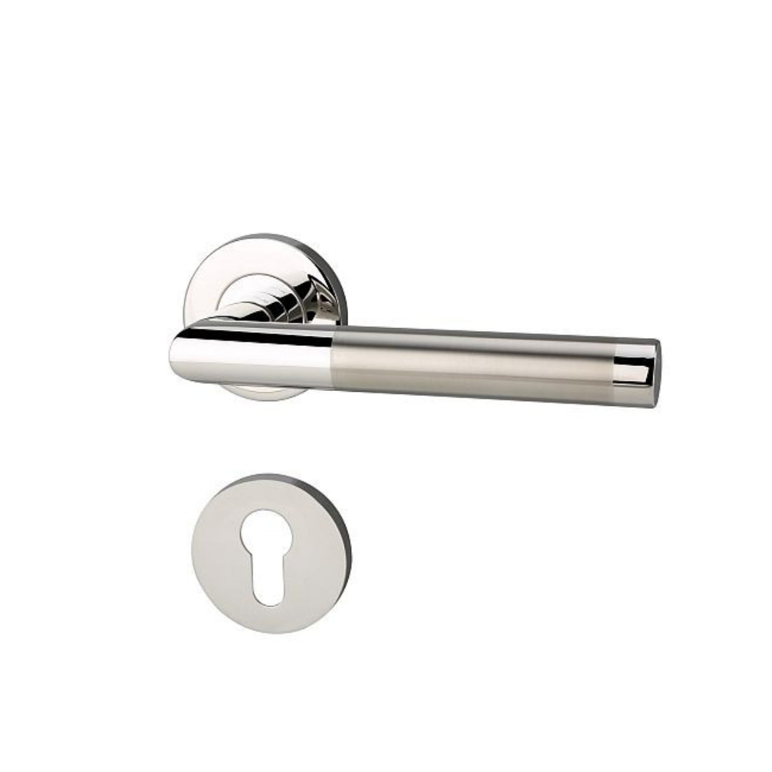 ដៃឈុតសោកាច់មានកូនអក្សអិលរលោងលាយស្រអាប់ Entrance LEVER HANDLE SET PC ST.ST.MATT (499.10.118)