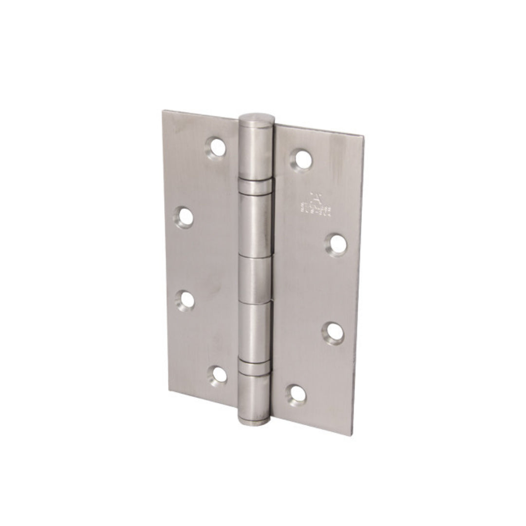 ត្រចៀកទ្វារអ៊ីណុក127x89x3មម-កញ្ចប់ BUTT HING.STST.MA.FL. 127X89x3MM (489.02.300)